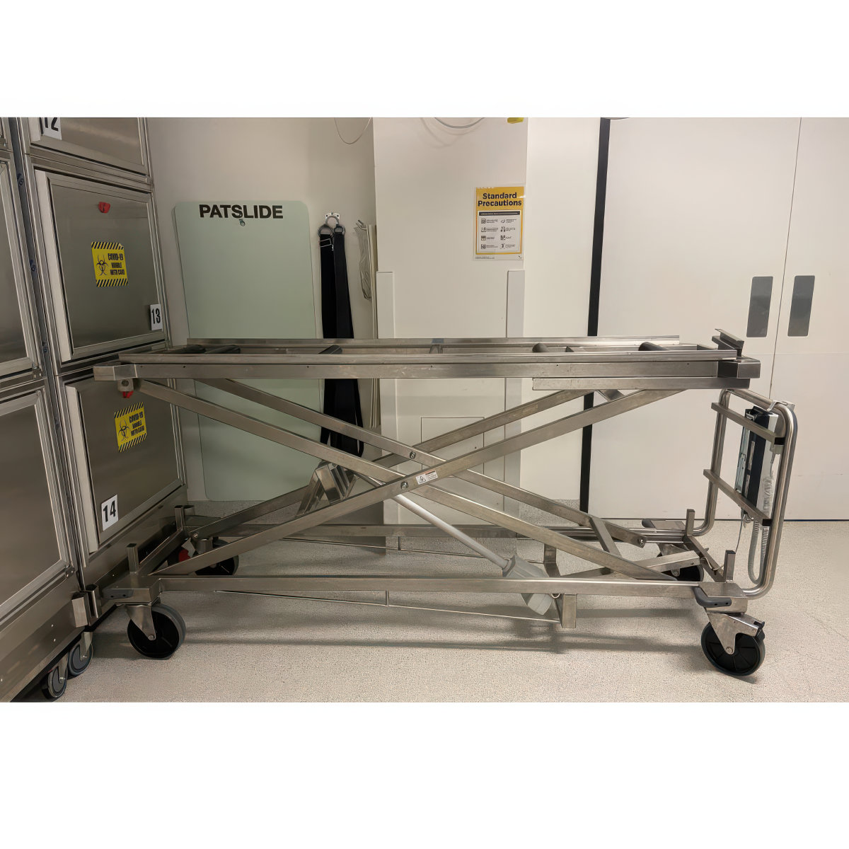 Rago Bariatric Cadaver Stretcher Lifter